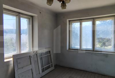 Casă tradițională renovabilă, cu 2077 mp teren, sat Viștea - 9