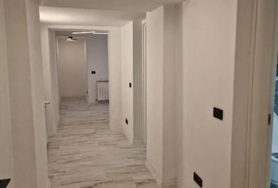 Sediul care impune respect: Duplex de lux în vilă Enzo Canella Prima închiriere - 10