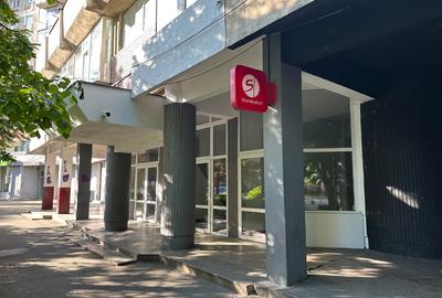 Spatiu comercial stradal B-dul Petrochimistilor 420 mp - 1