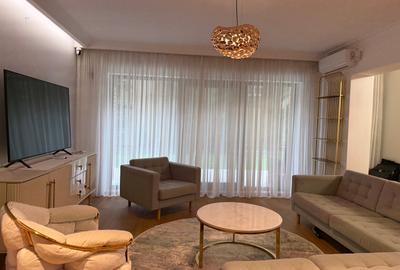 Apartament cu 4 camere decomandat în Domenii