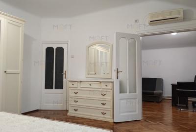 Apartament cu 3 camere circular, mobilat în Unirii