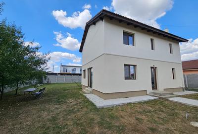 Casă individuală, P+E, construcție 2022, Moșnița Nouă, comision 0% - 1