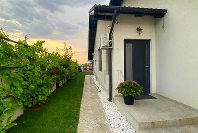 Duplex cu 3 camere în Moșnița Nouă