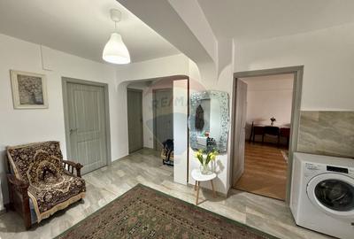 Apartament 3 camere de închiriat decomandat–central, Piața Cipariu - 5