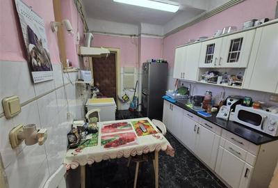 Ultracentral >Maria Filotti Etaj 3 FOARTE SPATIOS 3 camere 92 mp, confort 1 - 6