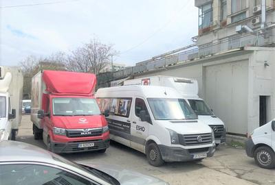 Zona Piata Delfinului 200mp impartit pe Parter 110 mp etaj 90 mp ideal depozit e - 1