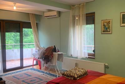 Snagov  Vila de Prestigiu,, Mobilat Utilata,,  Mutare Imediata (+8camere -5bai) - 15