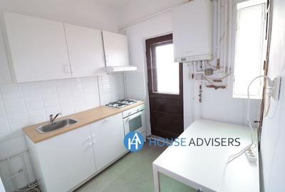 Inchiriere apartament 4 camere Romana - 13