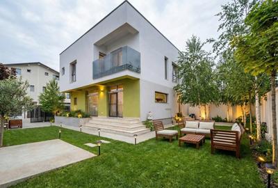 Casa individuala cu 4 camere in stil mediteranean. Comision 0 - 5