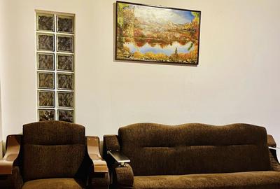 Apartament cu 2 camere decomandat, mobilat în Ultracentral