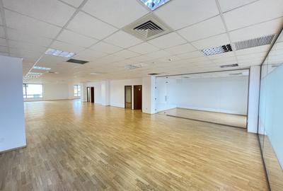 CORAL CENTER PITESTI- Inchiriere spatiu birouri, central, modern, 296 mp, etaj 2 - 6