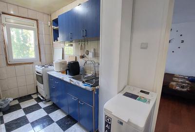 TITAN, apartament 2 camere decomandat, et.3, metrou 1 Decembrie - 5