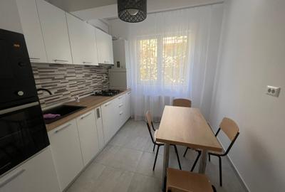Apartament cu 2 camere decomandat în Berceni