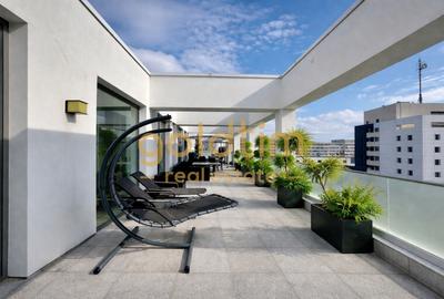 Apartament cu 4 camere decomandat în P-ța Victoriei