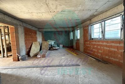 Bloc NOU langa parc si metrou cu loc de parcare si boxa - 11
