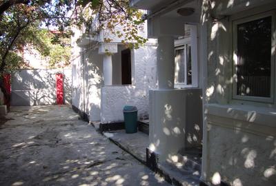 Casa,sup. utila 198 mp, teren 338 mp,Drumul Sarii ! - 2