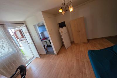 Garsonieră semidecomandată în Dacia