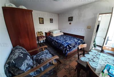 In exclusivitate Piata Veteranilor casa individuala  7 min de metrou - 13