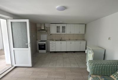 Casa 3 camere la cheie + curte 160mp în Avrig - 7
