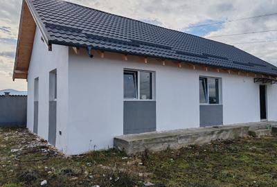 Casa 3 camere TARLUNGENI - IZVOR - 16