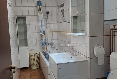 Apartament 2 camere de închiriat | Bulevardul Unirii | Vedere la fântâni |Metrou - 7