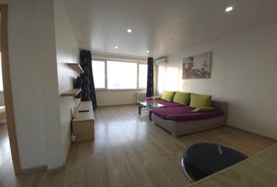 Apartament 3 camere Sala Palatului - 13