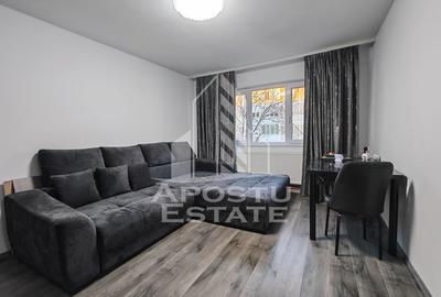 Apartament cu 3 camere, centrala proprie, zona Dacia - 1