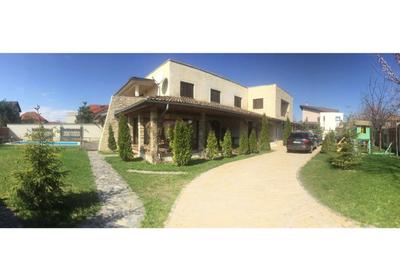 Vila exclusivistă cu 6 camere, piscina si grădină Băneasa - 1