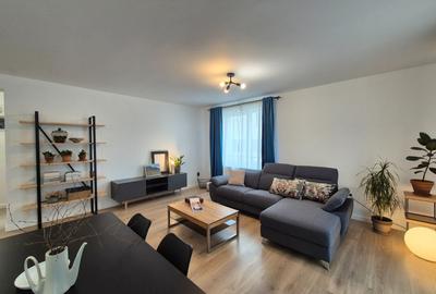 Apartament cu 3 camere semidecomandat în Europa