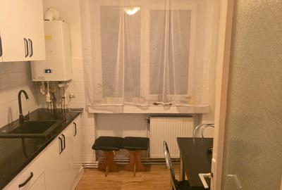 Inchiriez apartament cu 2 camere in Deva, zona Aleea Transilvaniei, et 1 - 4