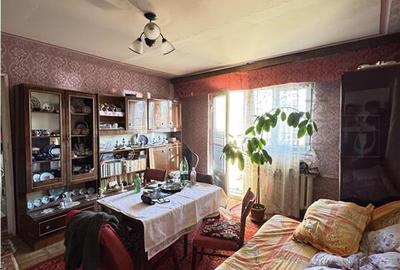 Apartament cu 2 camere semidecomandat în Dâmbovița