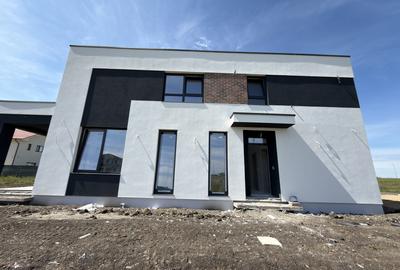Duplex cu 5 camere în Torontalului