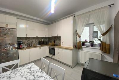 Apartament 3 camere 2 bai  balcon si parcare privata zona Tineretului - 19