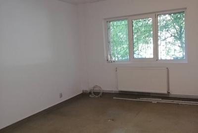 Polona apartament ideal pentru locuit sau activități profesionale - 4