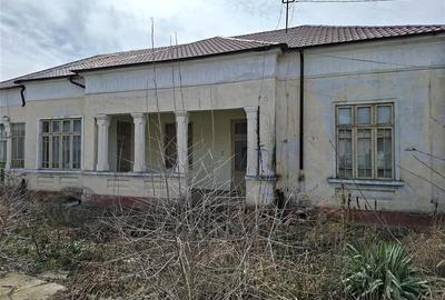 Casa din caramida, Panciu cu teren 2080 mp - 2