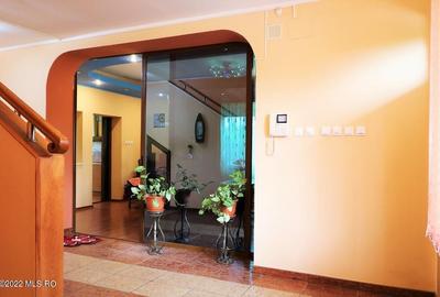 Ovidiu - Str. Nationala, Vila P+1E, teren 1094 mp, vedere la lac! - 48