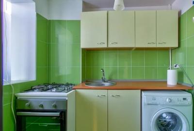 Dristor metrou - Garsoniera bloc mixt - 1