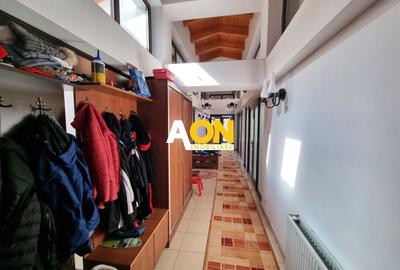 Casa de vanzare 5 camere, 980 teren, zona Piata Cetate - 12