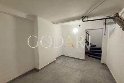 Vila spatioasa | Complet renovată | Central - 29