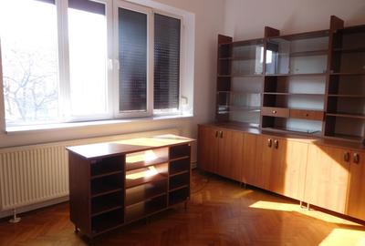 Chirie apartament in casa - 6