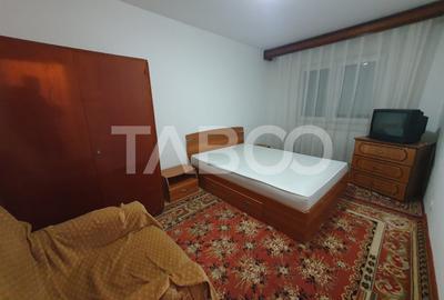 Apartament 2 camere de vanzare decomandat etaj 2 zona 1 Decembrie - 1