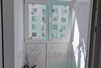 Garsoniera la 6 minute distanta de metrou - 9