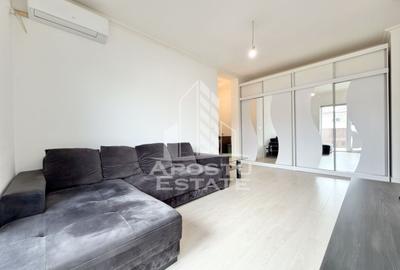 Apartament cu 3 camere semidecomandat, mobilat în Giroc