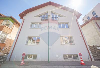 Spațiu de birouri de 88mp de închiriat în zona Centrul Civic - 1