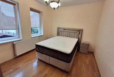 Apartament cu 4 camere semidecomandat în Ștrand