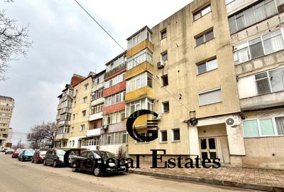 Apartament 2 camere decomandat, mobilat - str. Zugravi et.3/5 - 53 m.p - 7