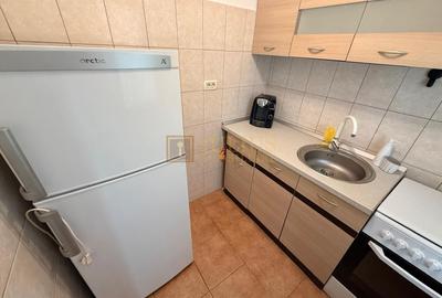 3 camere, Dacia-Circumvalatiunii, vis a vis de Scoala generala nr. 18 - 10