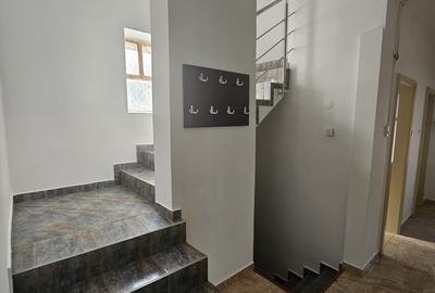 Ocazie! Casa individuala 400 mp utili, pentru locuit, birou sau hostel, Gruia! - 10