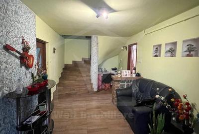 Casa, singur in curte, cartier Bulgaria, zona strazii Plevnei - 2