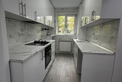 Apartament cu 2 camere DECOMANDAT, etajul 1/10, zona Alexandru cel Bun - 2